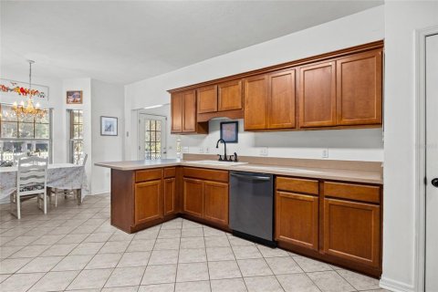Casa en venta en Lake City, Florida, 4 dormitorios, 263.47 m2 № 1901842 - foto 12