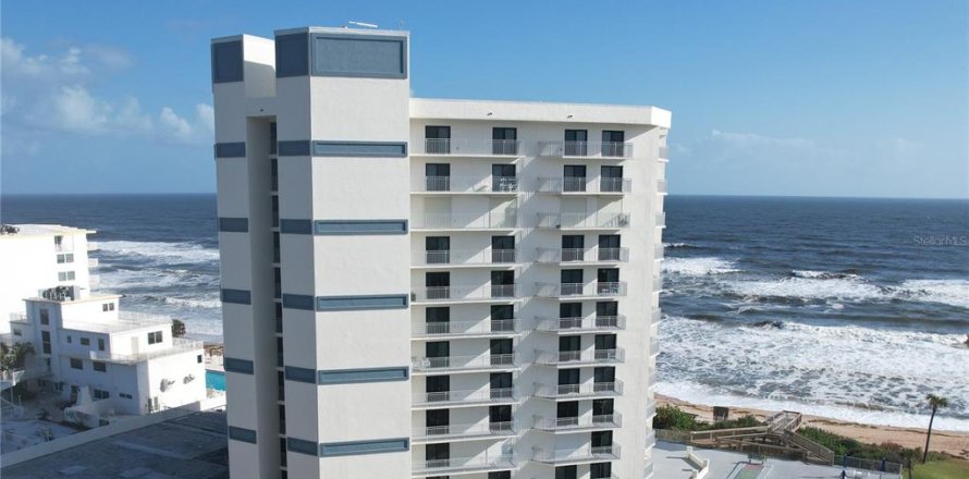 Condominio en New Smyrna Beach, Florida, 1 dormitorio  № 1426255