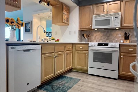 Condominio en venta en New Smyrna Beach, Florida, 1 dormitorio, 100.06 m2 № 1426255 - foto 17