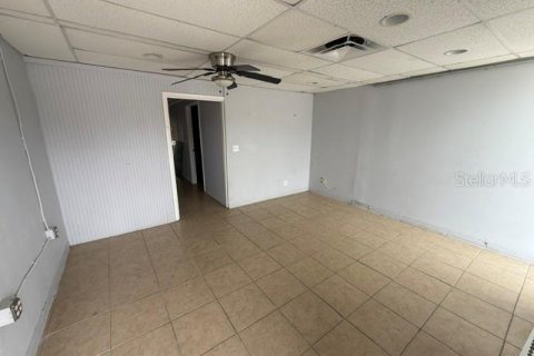 Commercial property in Clearwater, Florida 74.32 sq.m. № 2231972 - photo 2