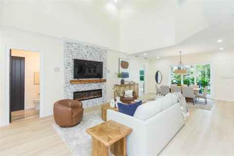 Casa en venta en Saint Petersburg, Florida, 4 dormitorios, 314.94 m2 № 1592840 - foto 12