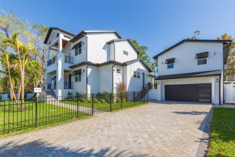 Casa en venta en Saint Petersburg, Florida, 4 dormitorios, 314.94 m2 № 1592840 - foto 2