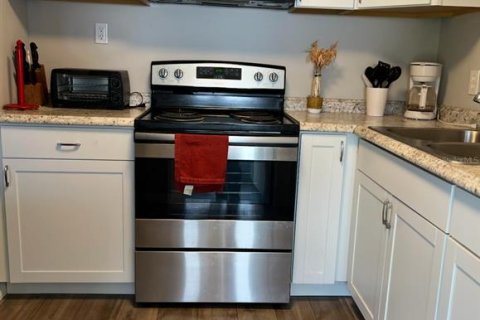 Apartamento en alquiler en Nokomis, Florida, 2 dormitorios, 96.43 m2 № 1783304 - foto 3
