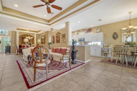 Villa ou maison à vendre à Sarasota, Floride: 3 chambres, 190.17 m2 № 2148180 - photo 25