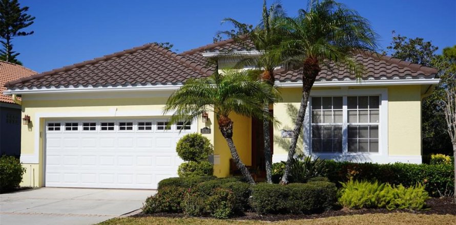 Villa ou maison à Sarasota, Floride 3 chambres, 190.17 m2 № 2148180