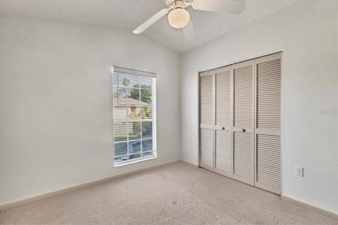 House in Sarasota, Florida 3 bedrooms, 119.01 sq.m. № 1812800 - photo 23