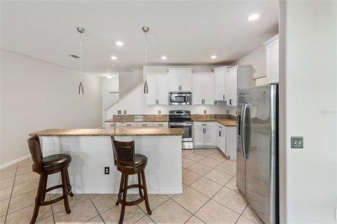 Adosado en venta en Orlando, Florida, 3 dormitorios, 218.51 m2 № 1751590 - foto 4