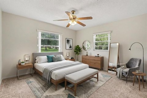 House in Dover, Florida 3 bedrooms, 118.91 sq.m. № 2227139 - photo 15