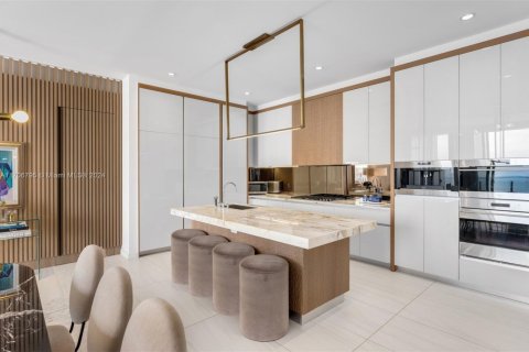 Купить кондоминиум в Майами, Флорида 4 спальни, 312.62м2, № 1764362 - фото 5