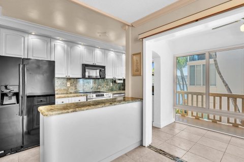Appartement à louer à Hallandale Beach, Floride: 1 chambre, 79.43 m2 № 2146961 - photo 7