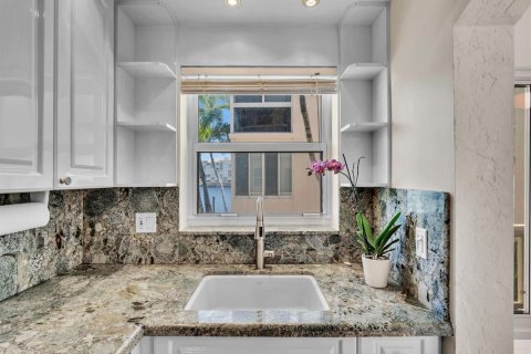 Appartement à louer à Hallandale Beach, Floride: 1 chambre, 79.43 m2 № 2146961 - photo 20