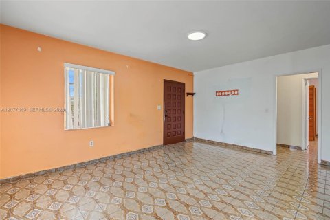 Casa en venta en Miami, Florida, 2 dormitorios, 97.18 m2 № 2325268 - foto 6