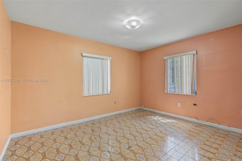 Casa en venta en Miami, Florida, 2 dormitorios, 97.18 m2 № 2325268 - foto 12