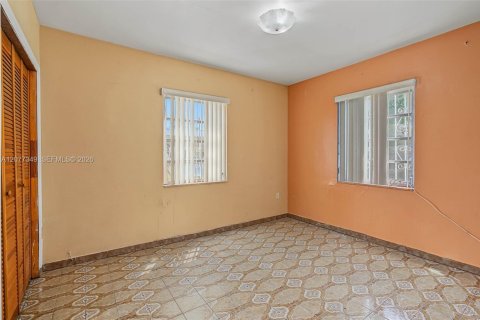 Casa en venta en Miami, Florida, 2 dormitorios, 97.18 m2 № 2325268 - foto 14