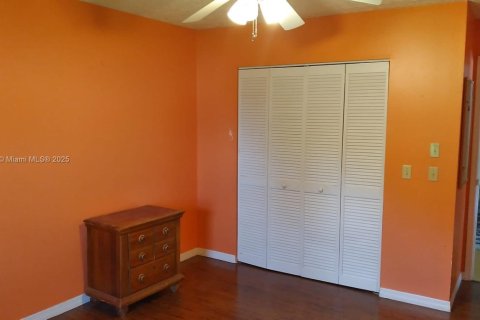 House in Hobe Sound, Florida 5 bedrooms, 383.78 sq.m. № 1661503 - photo 18
