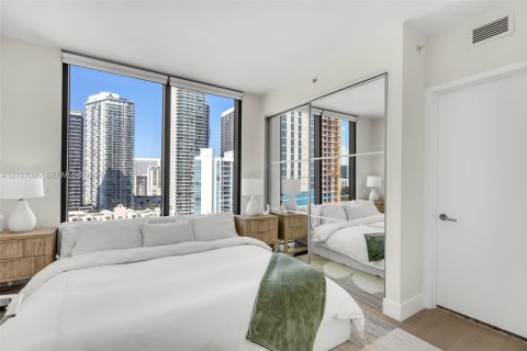 Купить кондоминиум в Майами, Флорида 2 спальни, 121.79м2, № 2417114 - фото 18
