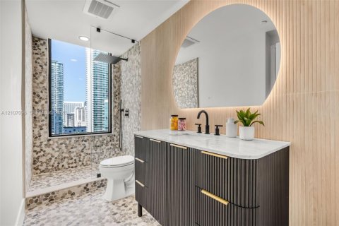 Купить кондоминиум в Майами, Флорида 2 спальни, 121.79м2, № 2417114 - фото 17