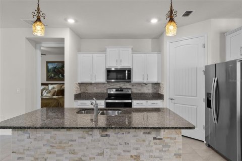 House in Sanford, Florida 3 bedrooms, 159.98 sq.m. № 1876046 - photo 11