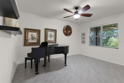 House in Sanford, Florida 3 bedrooms, 159.98 sq.m. № 1876046 - photo 15
