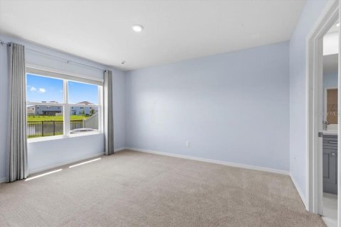 House in Wesley Chapel, Florida 4 bedrooms, 171.5 sq.m. № 1805613 - photo 17