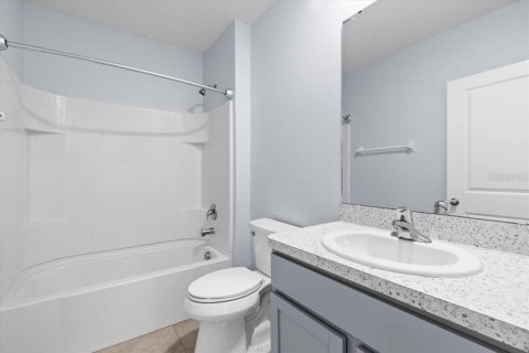 House in Wesley Chapel, Florida 4 bedrooms, 171.5 sq.m. № 1805613 - photo 25