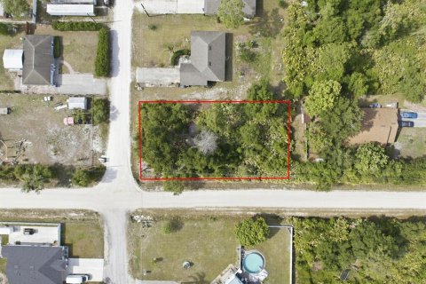 Land in DeLand, Florida № 2159144