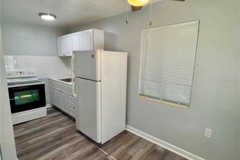 Appartement à louer à Saint Petersburg, Floride: 1 chambre, 55.74 m2 № 2388528 - photo 3