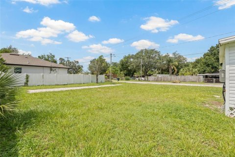 House in Tampa, Florida 2 bedrooms, 69.12 sq.m. № 1853661 - photo 30