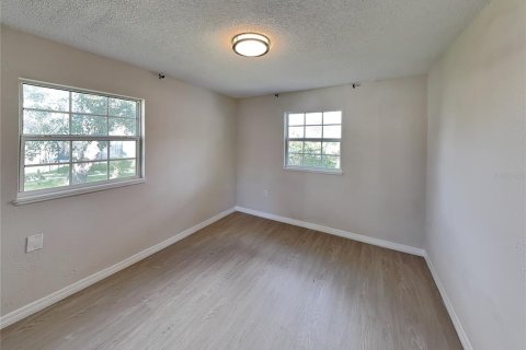 Villa ou maison à louer à Winter Garden, Floride: 2 chambres, 75.81 m2 № 2349695 - photo 8