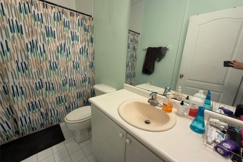 Купить кондоминиум в Хомстед, Флорида 2 спальни, 84.91м2, № 2079215 - фото 21