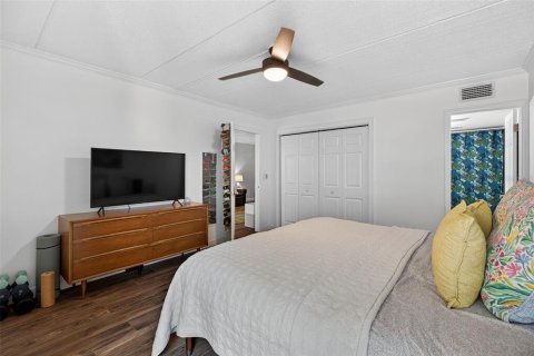 Copropriété à vendre à Tampa, Floride: 1 chambre, 67.63 m2 № 1796714 - photo 9