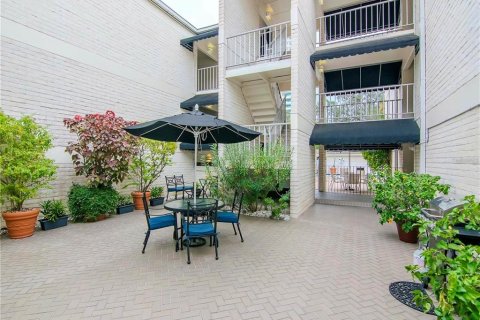 Copropriété à vendre à Tampa, Floride: 1 chambre, 67.63 m2 № 1796714 - photo 16