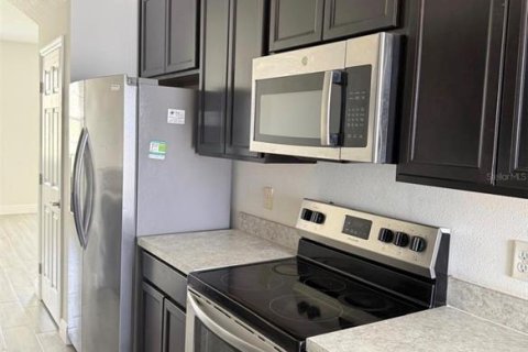 Copropriété à louer à Davenport, Floride: 4 chambres, 150.5 m2 № 2107006 - photo 10