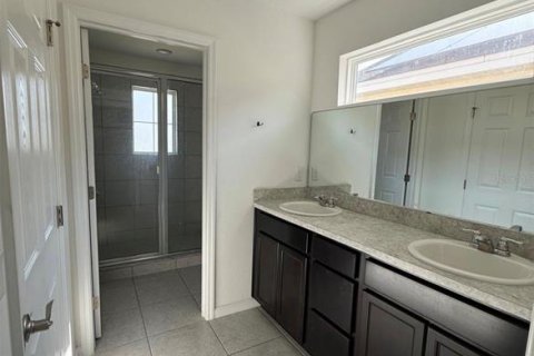 Copropriété à louer à Davenport, Floride: 4 chambres, 150.5 m2 № 2107006 - photo 9