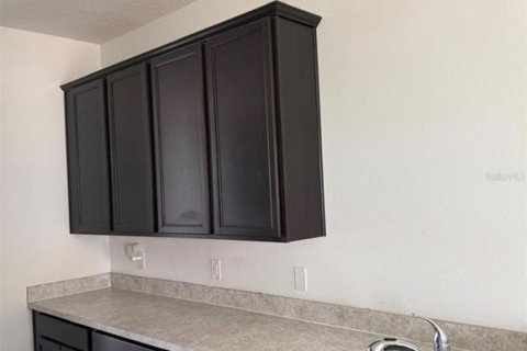 Copropriété à louer à Davenport, Floride: 4 chambres, 150.5 m2 № 2107006 - photo 11