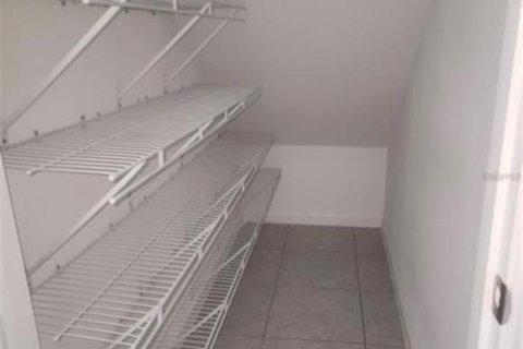 Copropriété à louer à Davenport, Floride: 4 chambres, 150.5 m2 № 2107006 - photo 12