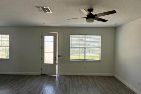 Copropriété à louer à Davenport, Floride: 4 chambres, 150.5 m2 № 2107006 - photo 6