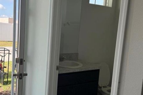 Copropriété à louer à Davenport, Floride: 4 chambres, 150.5 m2 № 2107006 - photo 5