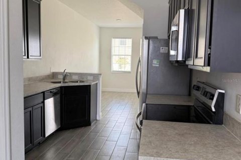 Copropriété à louer à Davenport, Floride: 4 chambres, 150.5 m2 № 2107006 - photo 8
