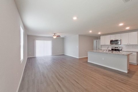 Villa ou maison à louer à Ocala, Floride: 5 chambres, 220.18 m2 № 2150528 - photo 3