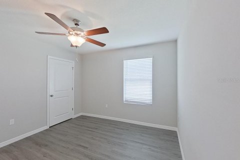 Villa ou maison à louer à Ocala, Floride: 5 chambres, 220.18 m2 № 2150528 - photo 11