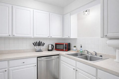 Apartment in Tampa, Florida 2 bedrooms, 120.77 sq.m. № 2096573 - photo 16