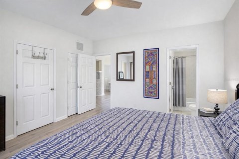 Apartment in Tampa, Florida 2 bedrooms, 120.77 sq.m. № 2096573 - photo 15