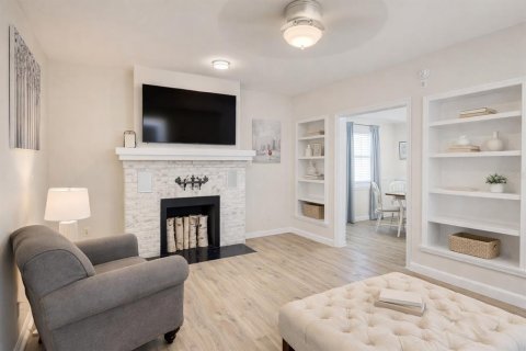 Apartment in Tampa, Florida 2 bedrooms, 120.77 sq.m. № 2096573 - photo 2