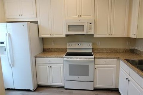 Townhouse in Riverview, Florida 2 bedrooms, 102.75 sq.m. № 1869434 - photo 3