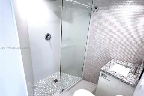 Condominio en venta en Miami Beach, Florida, 2 dormitorios, 87.33 m2 № 1469006 - foto 23