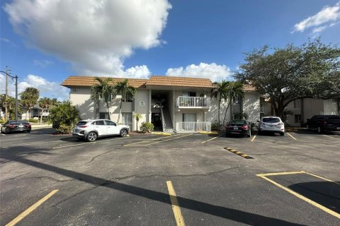 Condominio en venta en Fort Myers, Florida, 2 dormitorios, 90.86 m2 № 2148367 - foto 17