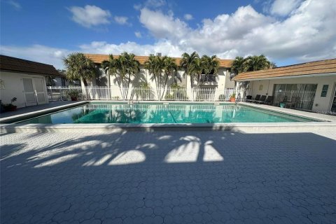 Condominio en venta en Fort Myers, Florida, 2 dormitorios, 90.86 m2 № 2148367 - foto 19