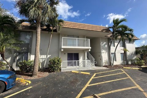 Condominio en venta en Fort Myers, Florida, 2 dormitorios, 90.86 m2 № 2148367 - foto 16
