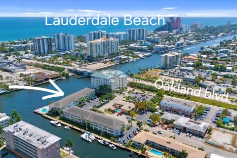 Condominio en venta en Fort Lauderdale, Florida, 1 dormitorio, 58.9 m2 № 1978251 - foto 2